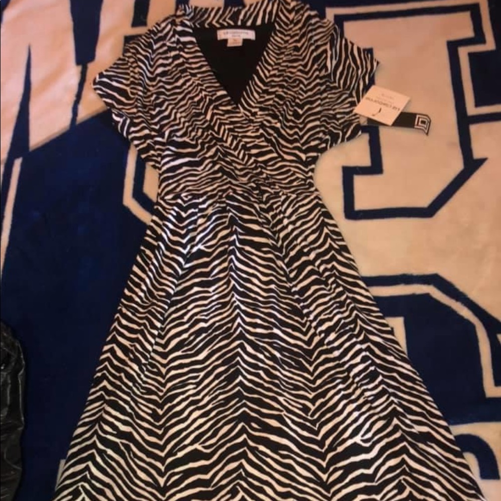 NWT Liz Claiborne petite small